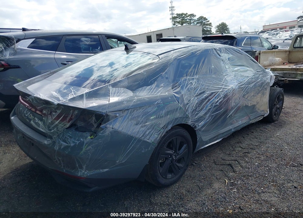 2022 HYUNDAI ELANTRA SEL VIN: KMHLM4AG5NU321189