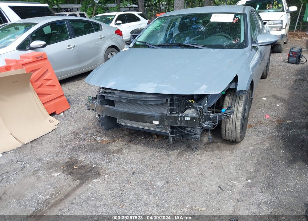 2022 HYUNDAI ELANTRA SEL VIN: KMHLM4AG5NU321189