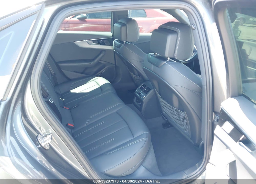 2024 AUDI A4 PREMIUM PLUS 45 TFSI S LINE QUATTRO S TRONIC VIN: WAUEAAF43RN000543