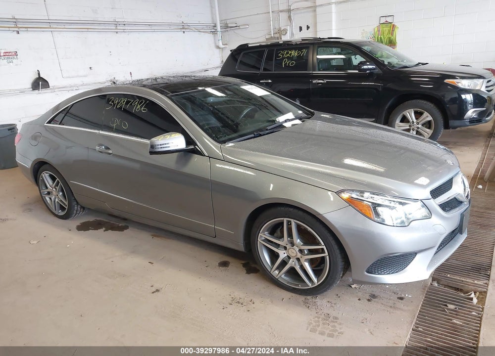 2015 MERCEDES-BENZ E 400 4MATIC VIN: WDDKJ6HB5FF307402