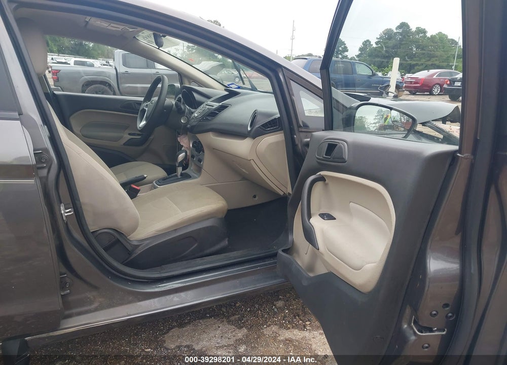 2017 FORD FIESTA SE VIN: 3FADP4EJ9HM156039
