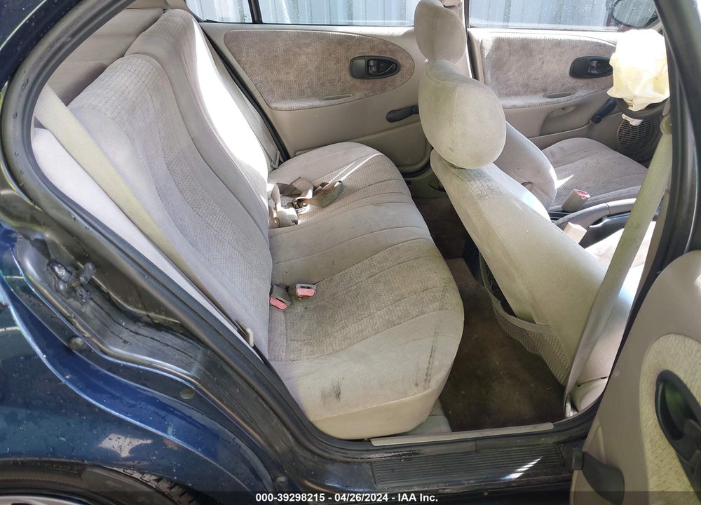 1999 SATURN SL2 VIN: 1G8ZK5279XZ320202
