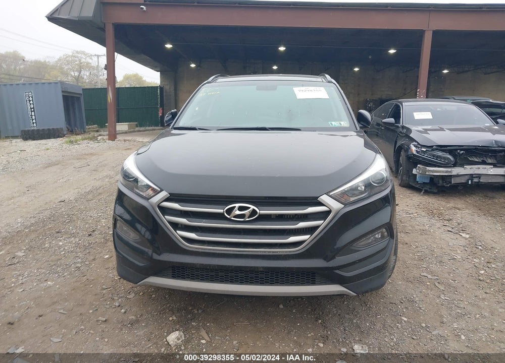 2018 HYUNDAI TUCSON VALUE VIN: KM8J3CA26JU814317