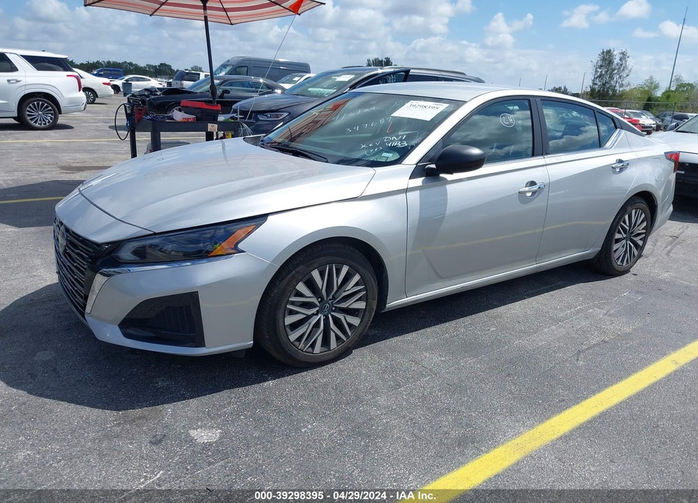 2024 NISSAN ALTIMA SV FWD VIN: 1N4BL4DV8RN347689
