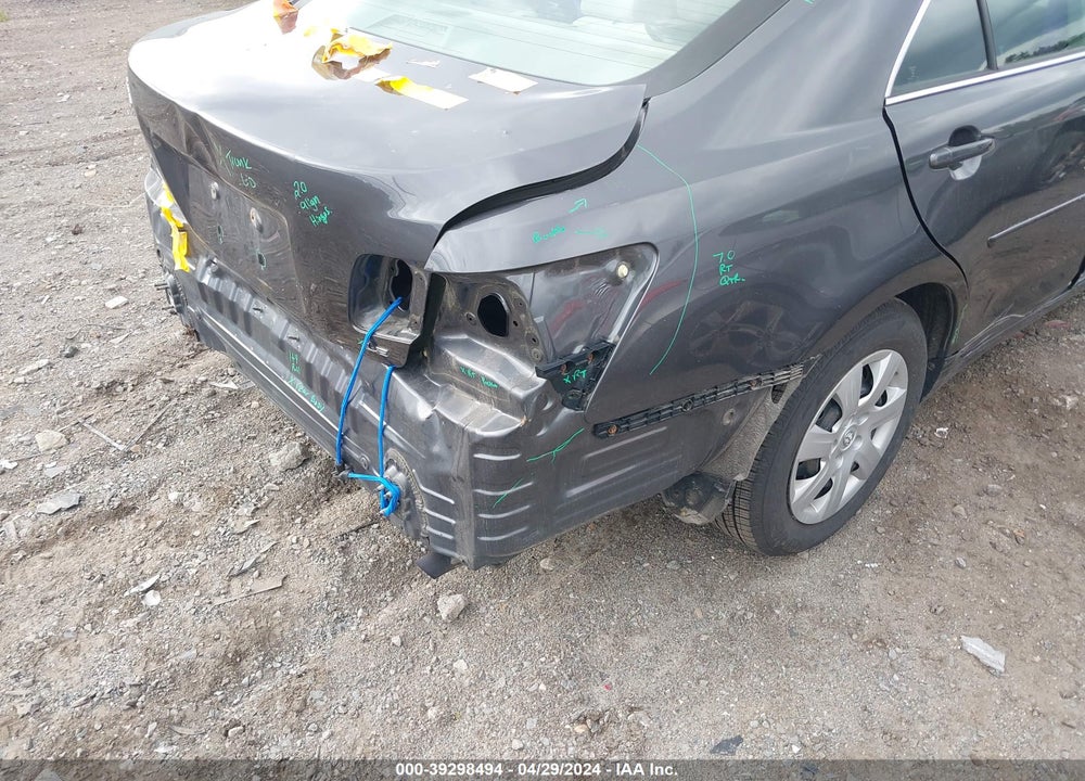 2011 TOYOTA CAMRY LE VIN: 4T1BF3EKXBU743954