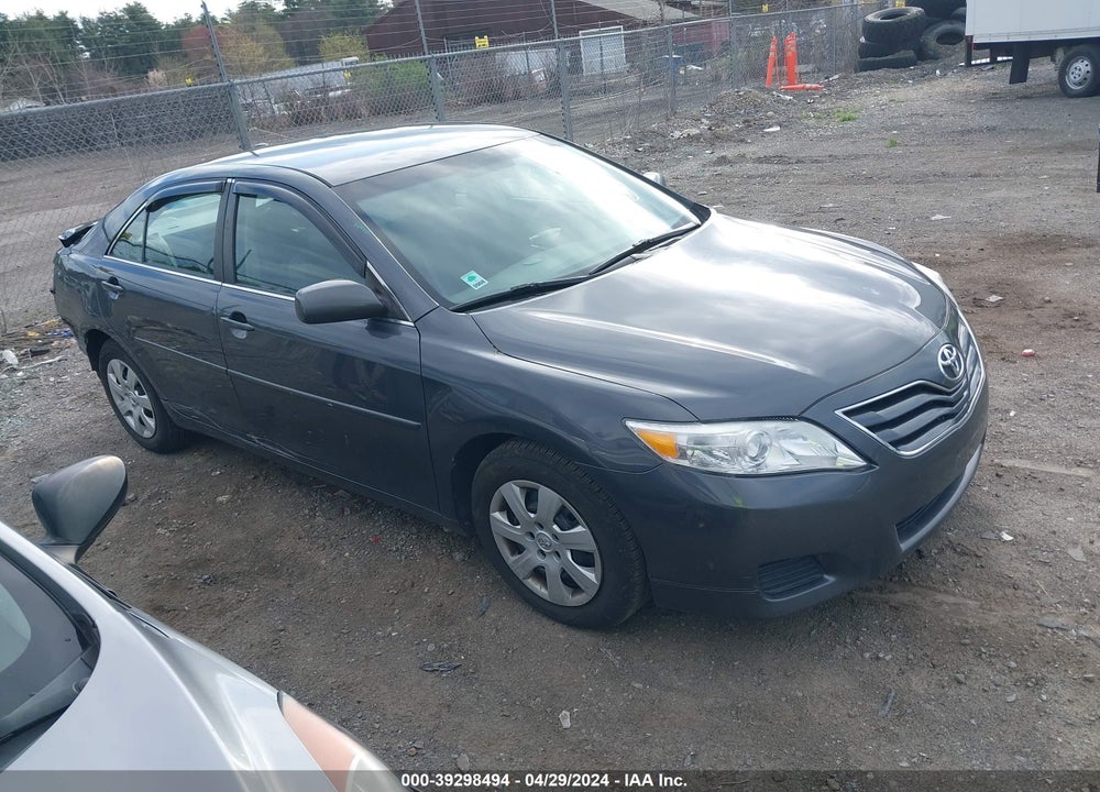 2011 TOYOTA CAMRY LE VIN: 4T1BF3EKXBU743954