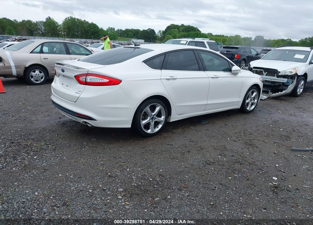 2016 FORD FUSION SE VIN: 3FA6P0HD5GR361740