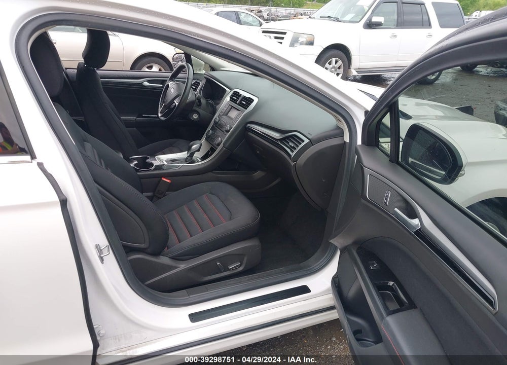 2016 FORD FUSION SE VIN: 3FA6P0HD5GR361740