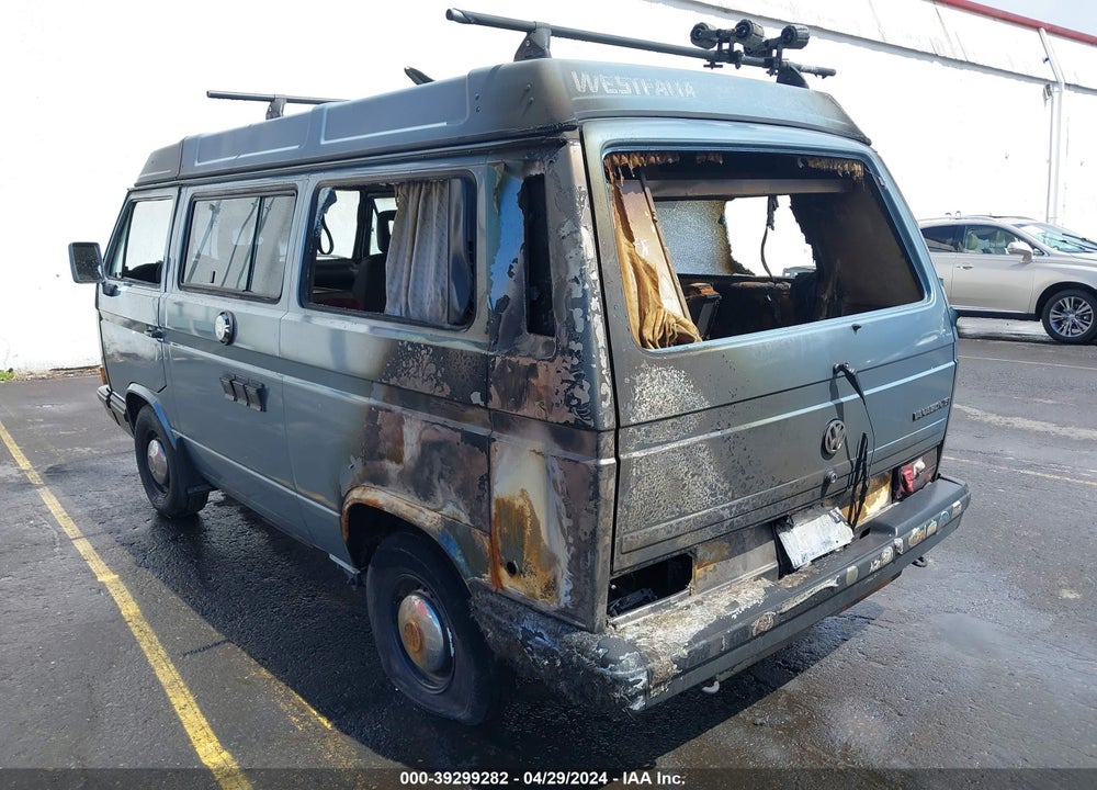 1989 VOLKSWAGEN VANAGON CAMPMOBILE VIN: WV2ZB0254KH015083