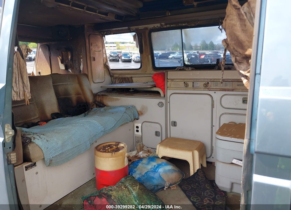 1989 VOLKSWAGEN VANAGON CAMPMOBILE VIN: WV2ZB0254KH015083