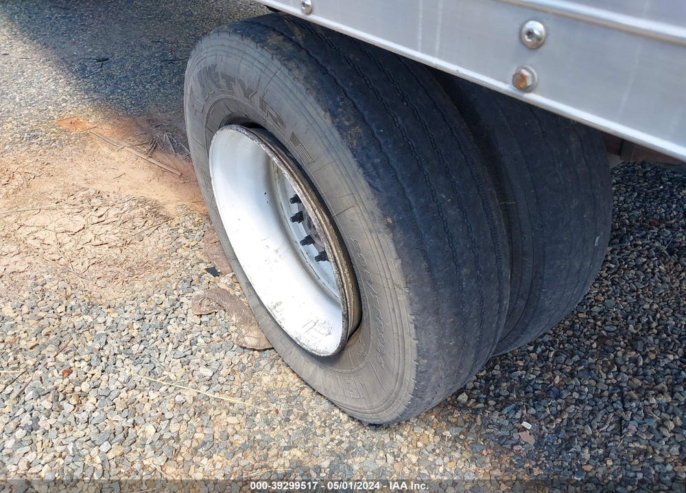 2003 FREIGHTLINER FL70 FL70 VIN: 1FVABSAK13HK91001