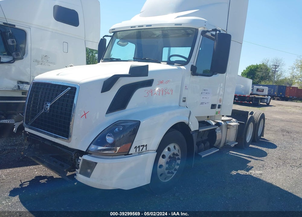 2018 VOLVO VNL VIN: 4V4NC9EH2JN892115