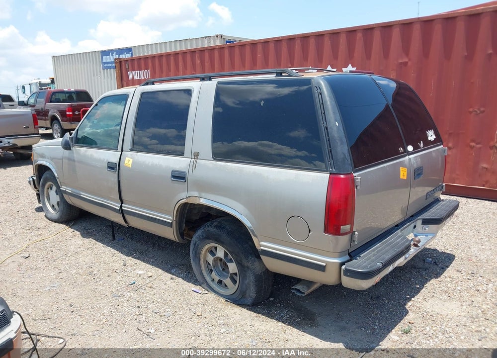 1999 CHEVROLET TAHOE LT VIN: 1GNEC13R2XJ463458