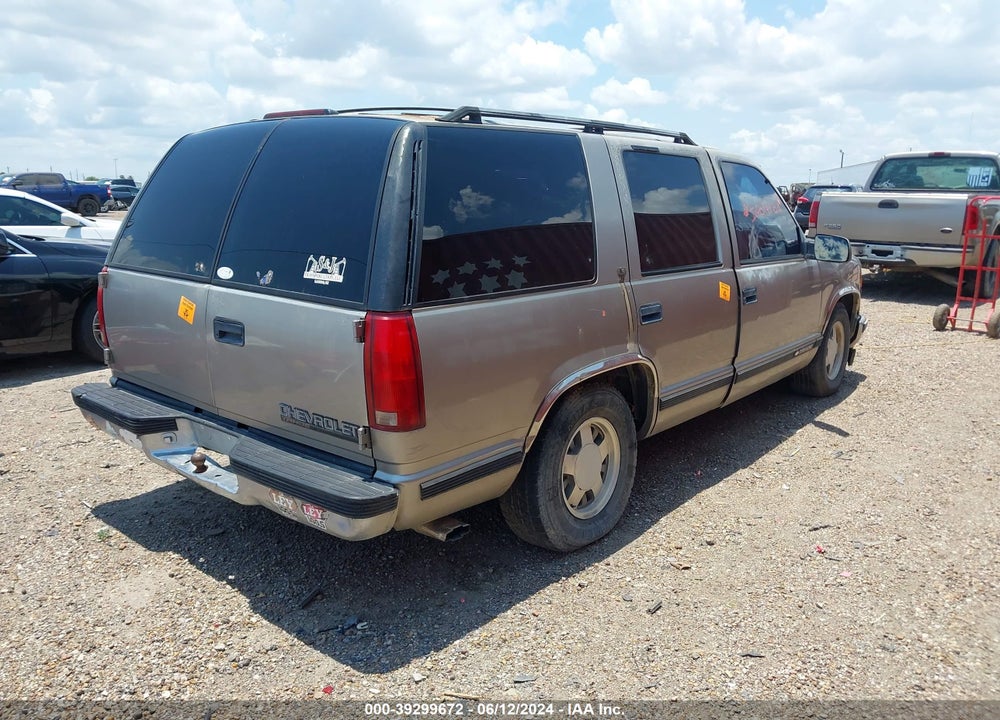 1999 CHEVROLET TAHOE LT VIN: 1GNEC13R2XJ463458