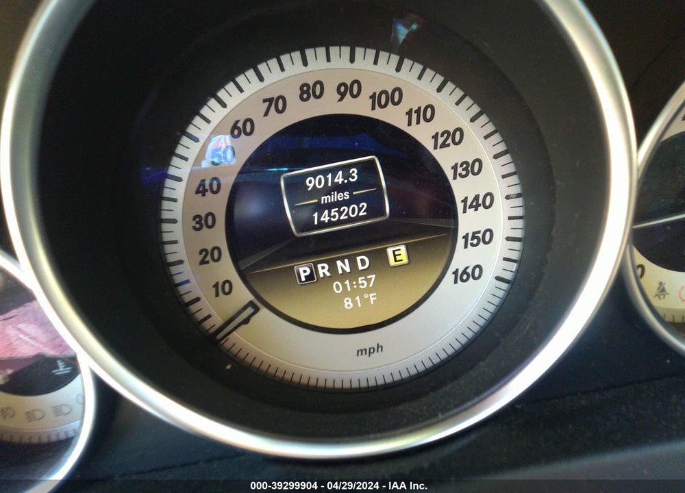 2012 MERCEDES-BENZ C 250 LUXURY/SPORT VIN: WDDGF4HB0CA627800