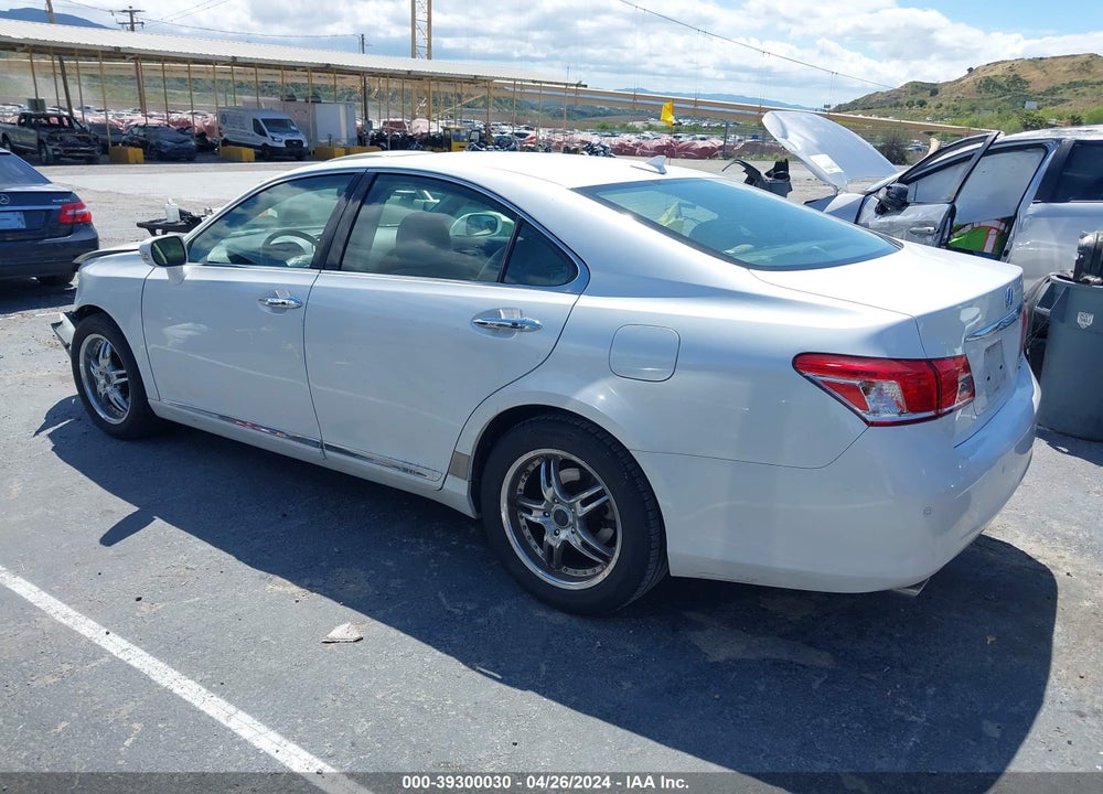 2011 LEXUS ES 350 VIN: JTHBK1EG9B2440660