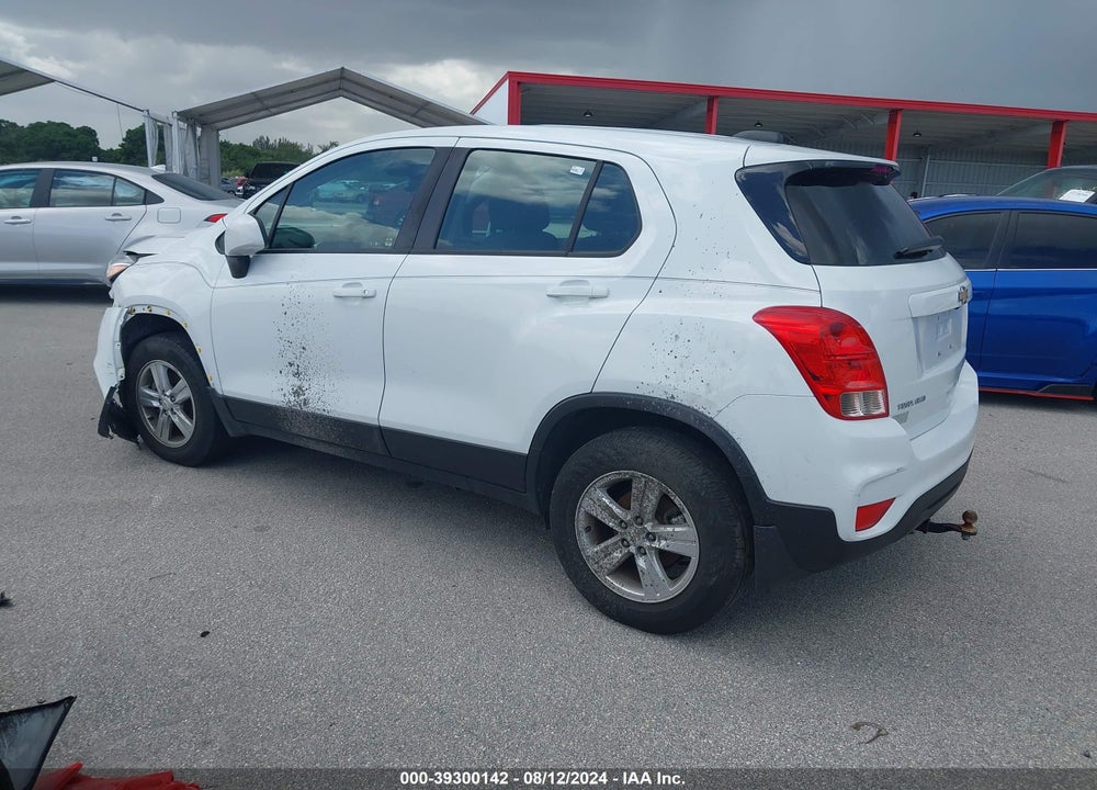 2018 CHEVROLET TRAX LS VIN: KL7CJNSB8JB526191