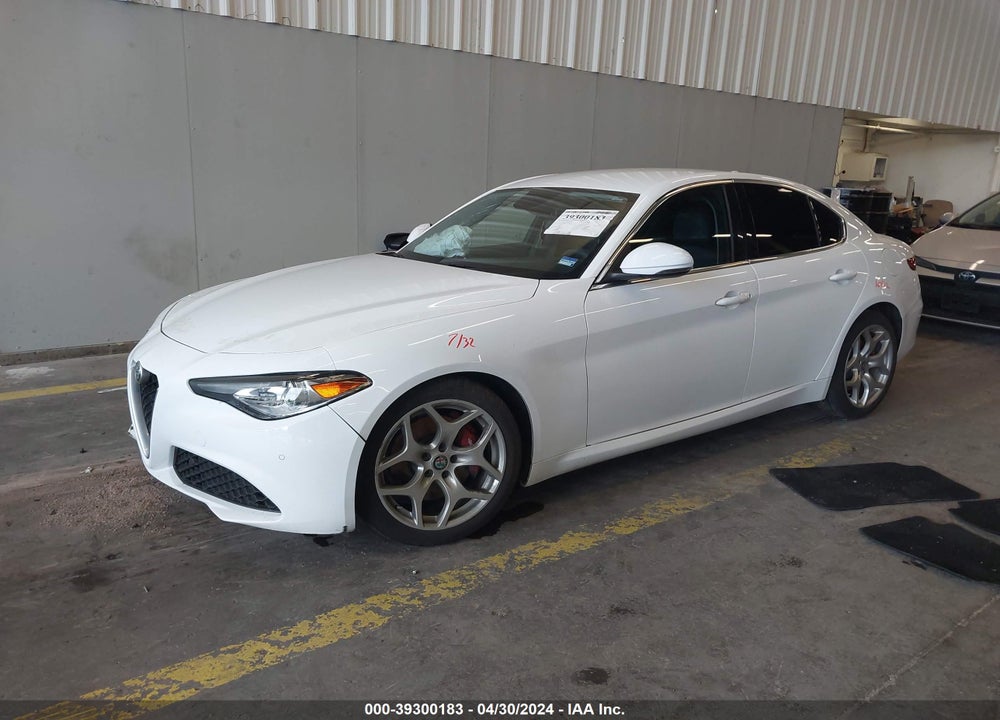 2018 ALFA ROMEO GIULIA TI RWD VIN: ZARFAECN4J7596577