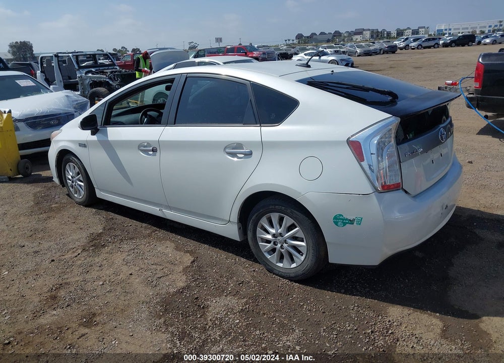 2014 TOYOTA PRIUS PLUG-IN VIN: JTDKN3DP0E3054925