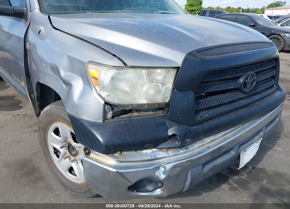 2008 TOYOTA TUNDRA BASE 5.7L V8 VIN: 5TFSV54188X005427