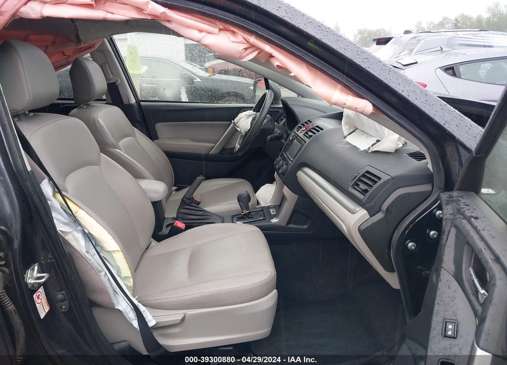 2015 SUBARU FORESTER 2.5I TOURING VIN: JF2SJAWC3FH532271