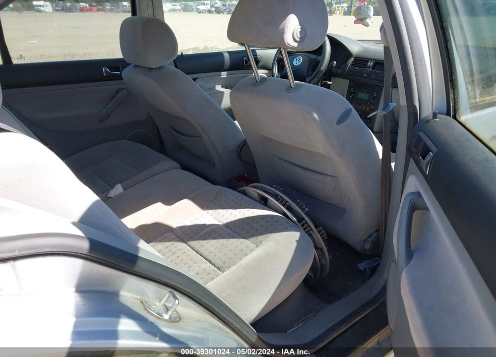 2002 VOLKSWAGEN JETTA GLS VIN: 3VWSB69M72M096847