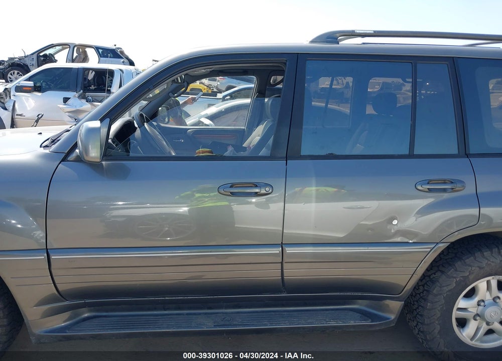 1999 LEXUS LX 470 VIN: JT6HT00W4X0063120