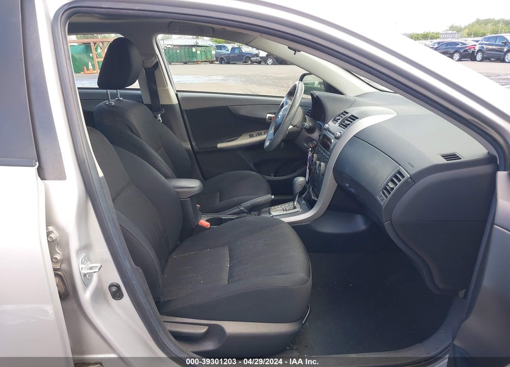 2011 TOYOTA COROLLA S VIN: 2T1BU4EE1BC653440
