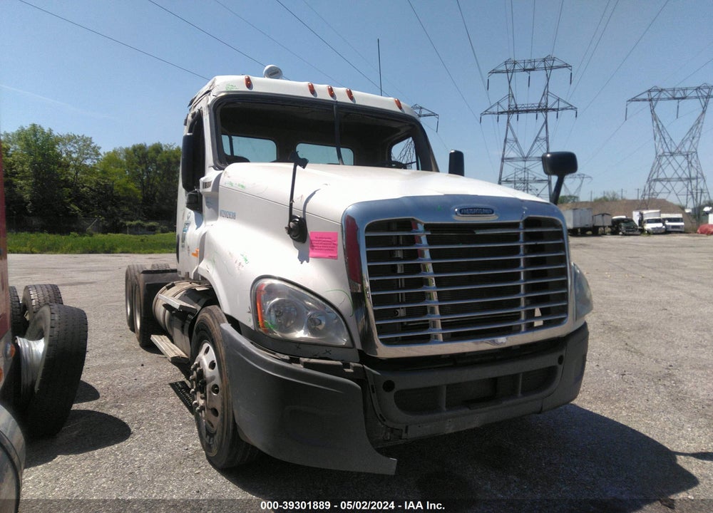 2012 FREIGHTLINER CASCADIA 125 VIN: 1FUJGEBG8CSBW8318