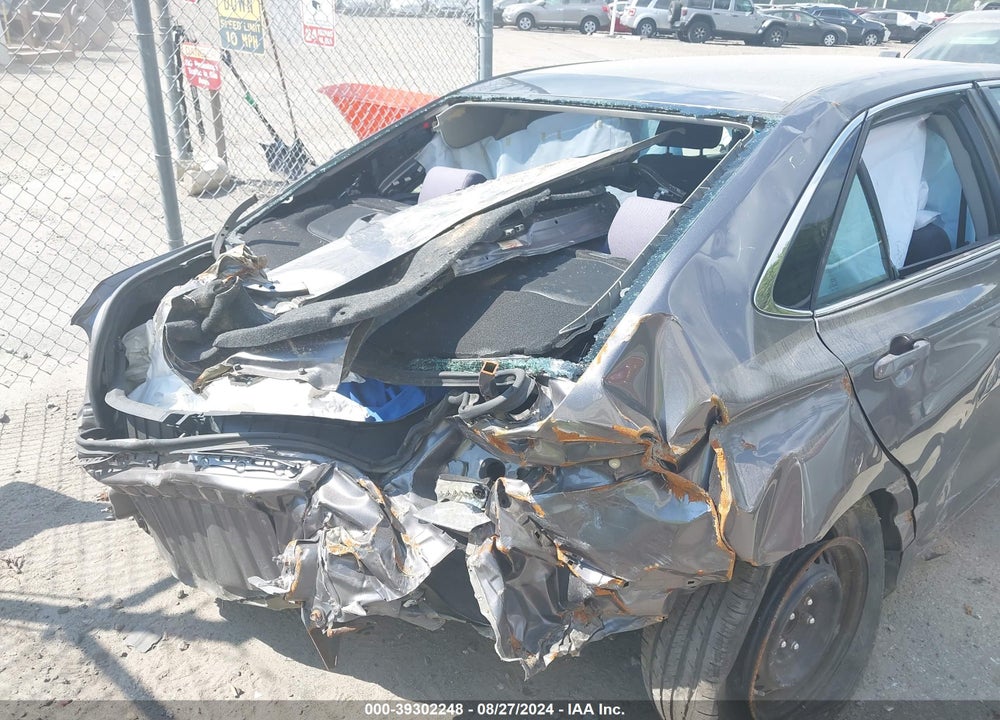 2016 TOYOTA CAMRY LE VIN: 4T1BF1FK0GU578815