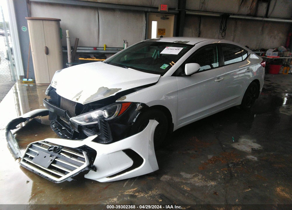 2018 HYUNDAI ELANTRA SE VIN: 5NPD74LF6JH307522