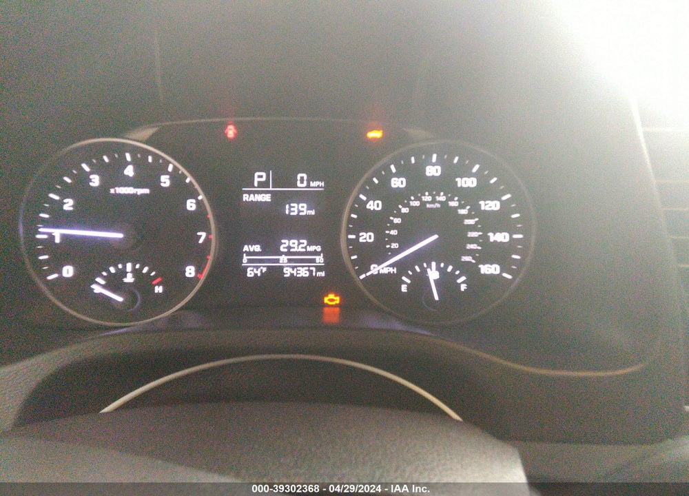2018 HYUNDAI ELANTRA SE VIN: 5NPD74LF6JH307522