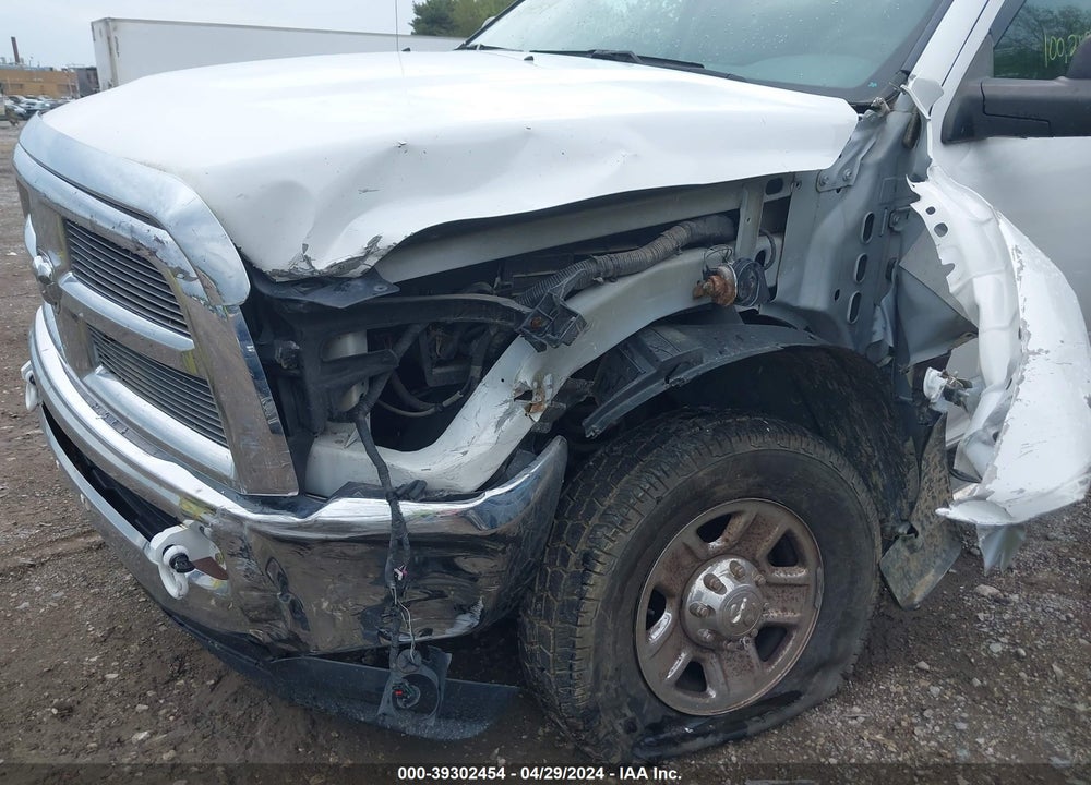 2016 RAM 2500 SLT VIN: 3C6TR5DT3GG182987