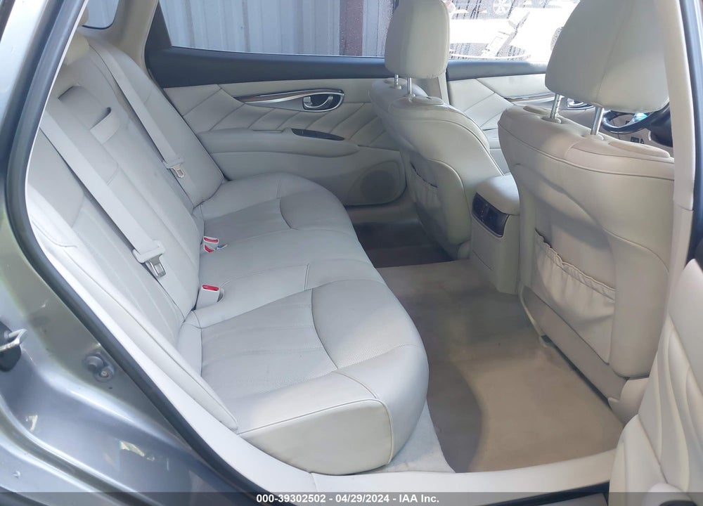2015 INFINITI Q70L 3.7 VIN: JN1BY1PP8FM601283