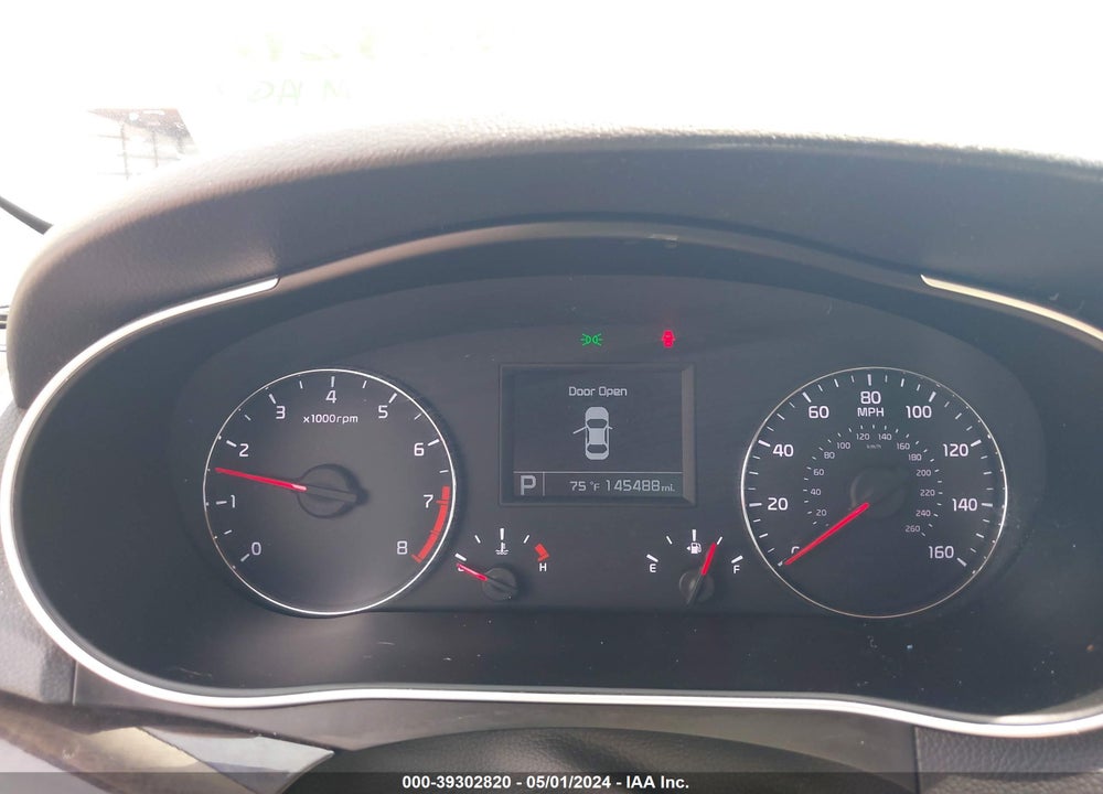 2016 KIA CADENZA VIN: KNALN4D76G5215194