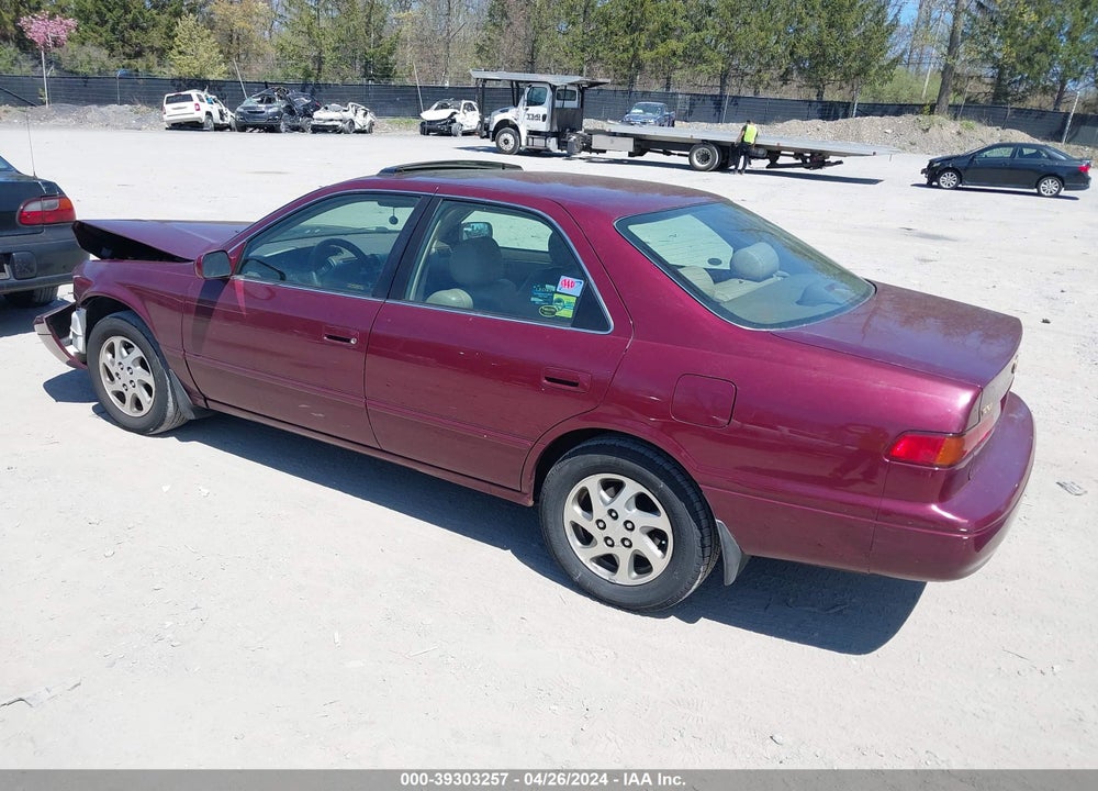 1998 TOYOTA CAMRY XLE V6 VIN: 4T1BF28K1WU068779