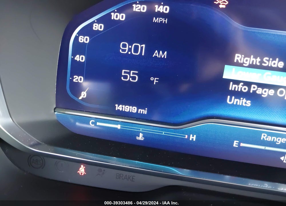 2022 CHEVROLET SUBURBAN 4WD LT VIN: 1GNSKCKD4NR208381