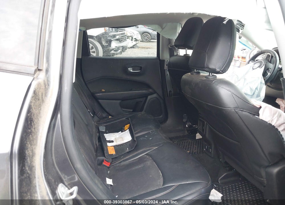 2018 JEEP COMPASS LATITUDE 4X4 VIN: 3C4NJDBB7JT393881