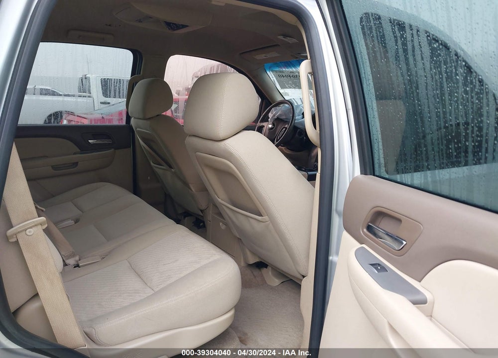 2010 CHEVROLET TAHOE LS VIN: 1GNMCAE3XAR194722