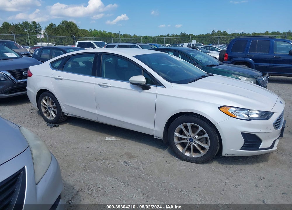 2019 FORD FUSION SE VIN: 3FA6P0HD1KR280954