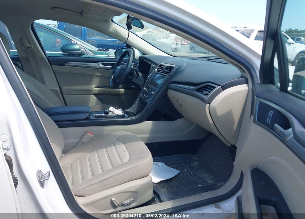 2019 FORD FUSION SE VIN: 3FA6P0HD1KR280954
