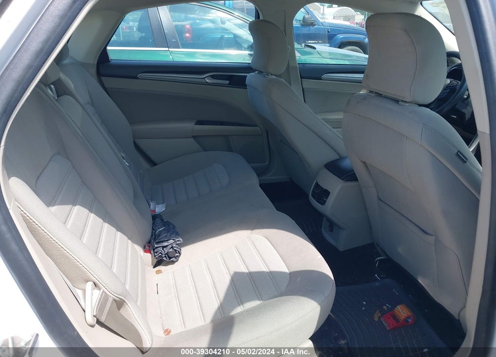 2019 FORD FUSION SE VIN: 3FA6P0HD1KR280954