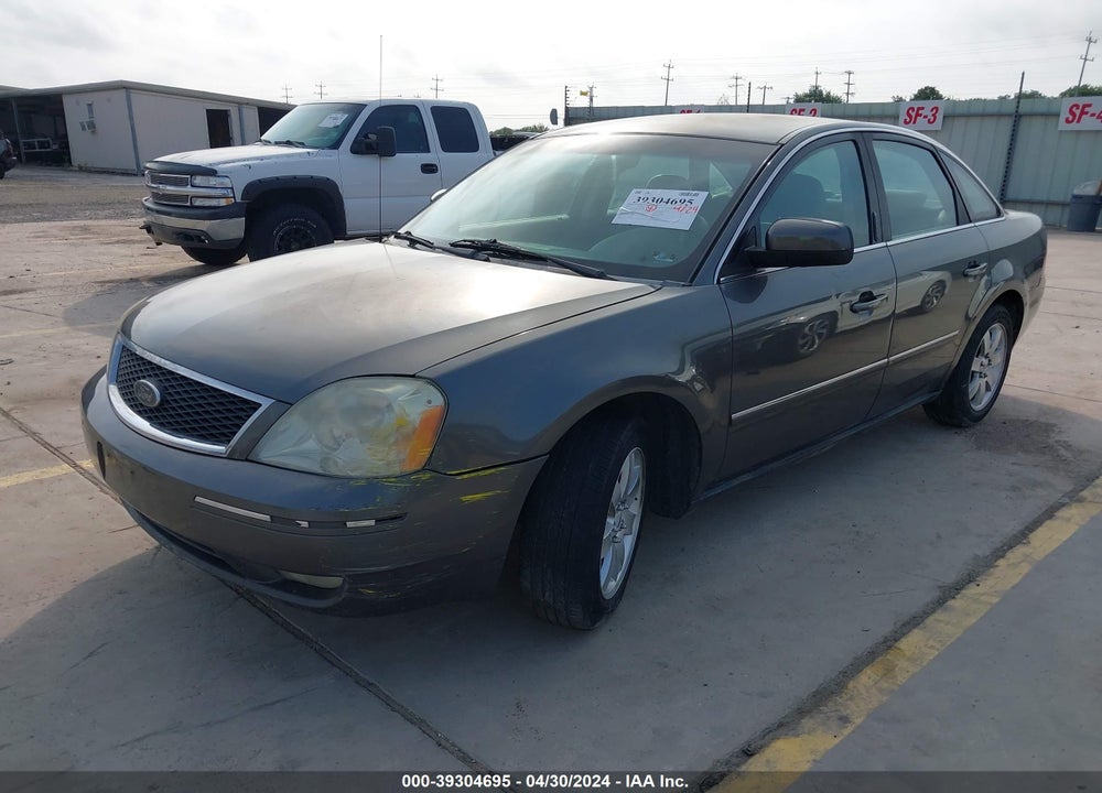 2005 FORD FIVE HUNDRED SEL VIN: 1FAFP24105G112239