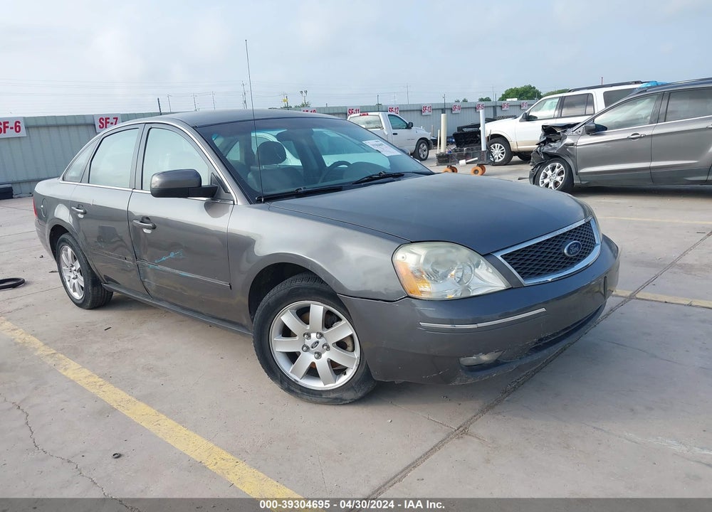 2005 FORD FIVE HUNDRED SEL VIN: 1FAFP24105G112239