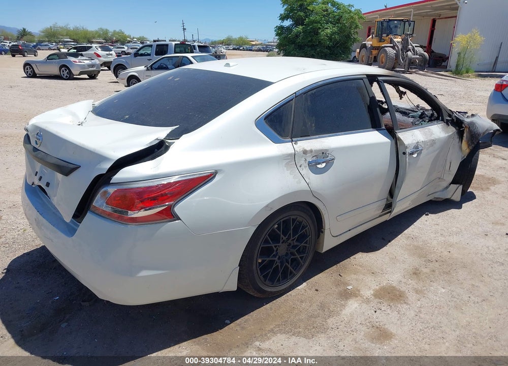 2015 NISSAN ALTIMA 2.5 SL VIN: 1N4AL3AP7FC215851