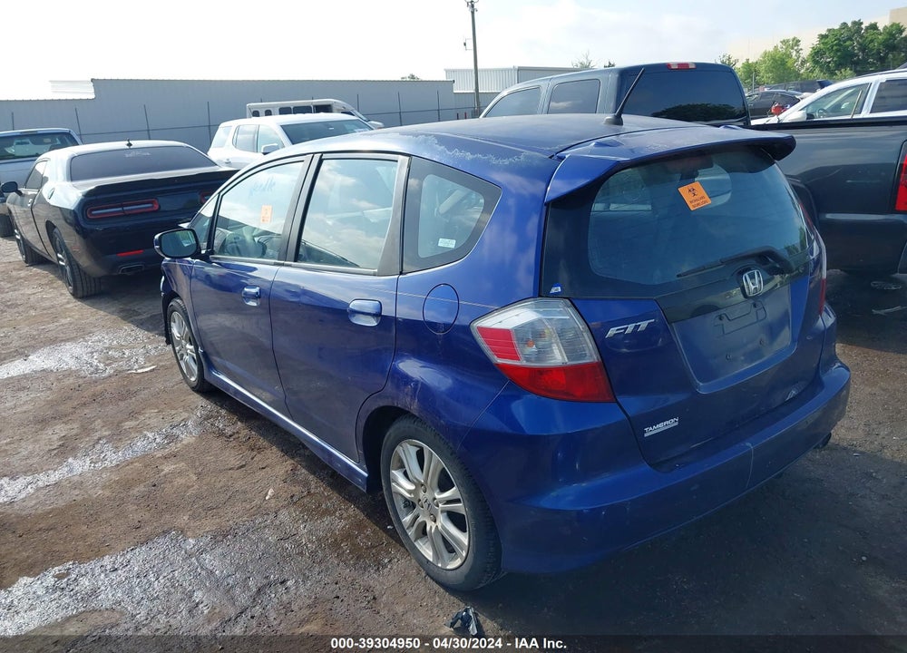 2009 HONDA FIT SPORT VIN: JHMGE88409S018214