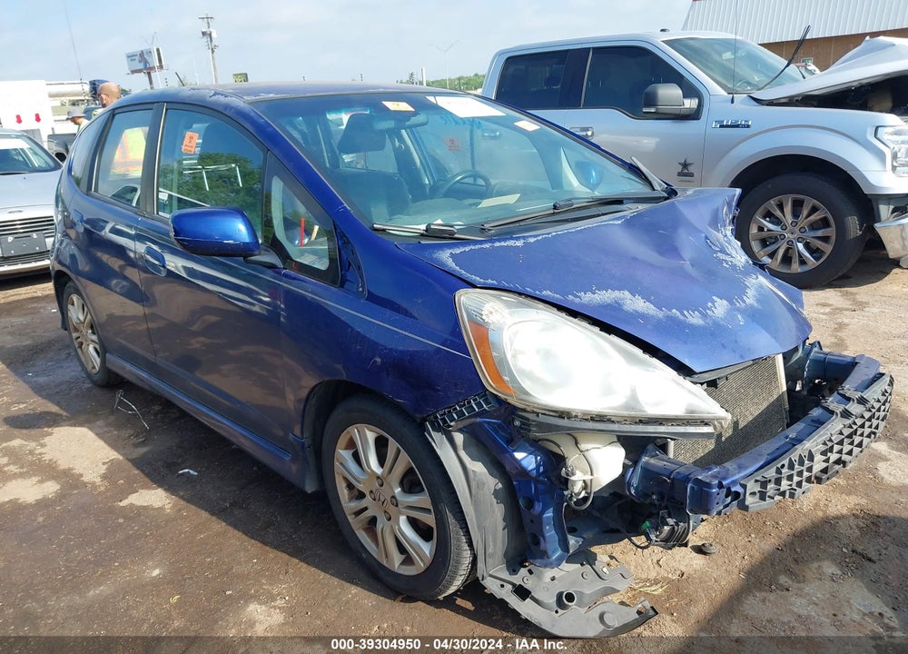 2009 HONDA FIT SPORT VIN: JHMGE88409S018214
