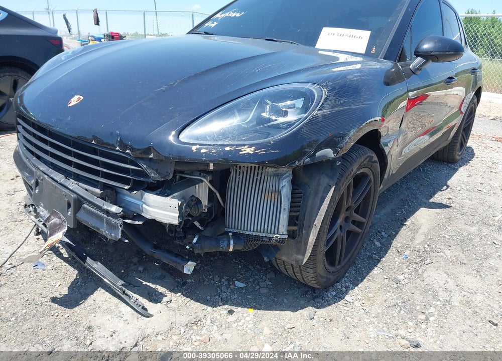 2019 PORSCHE MACAN S VIN: WP1AB2A54KLB33817