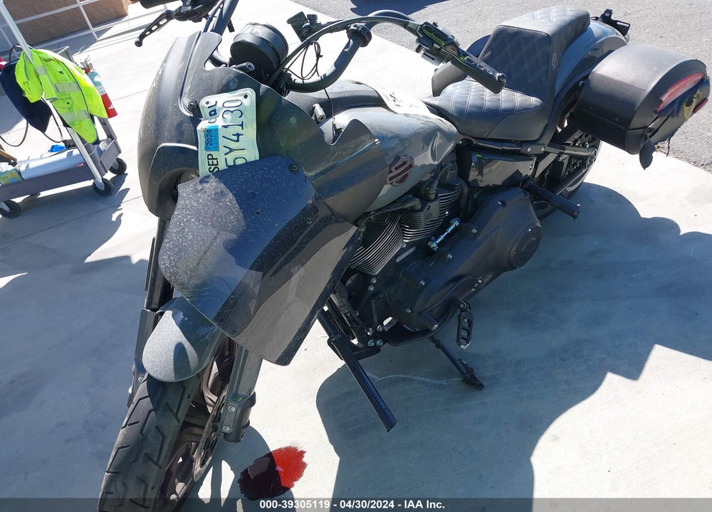 2022 HARLEY-DAVIDSON FXLRS VIN: 1HD1YWZ23NB055105