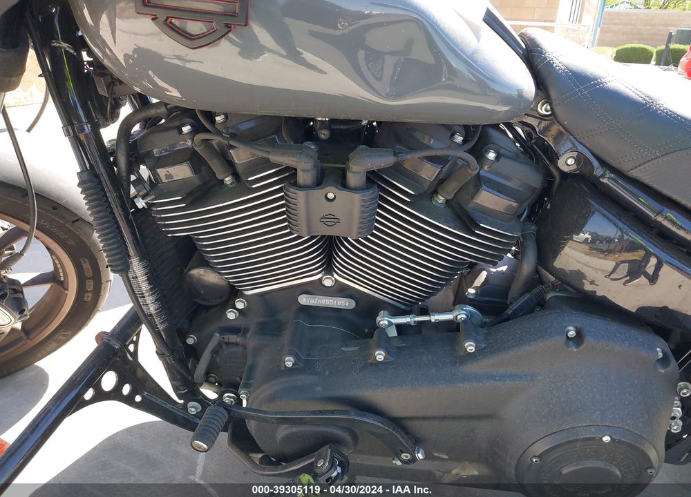 2022 HARLEY-DAVIDSON FXLRS VIN: 1HD1YWZ23NB055105